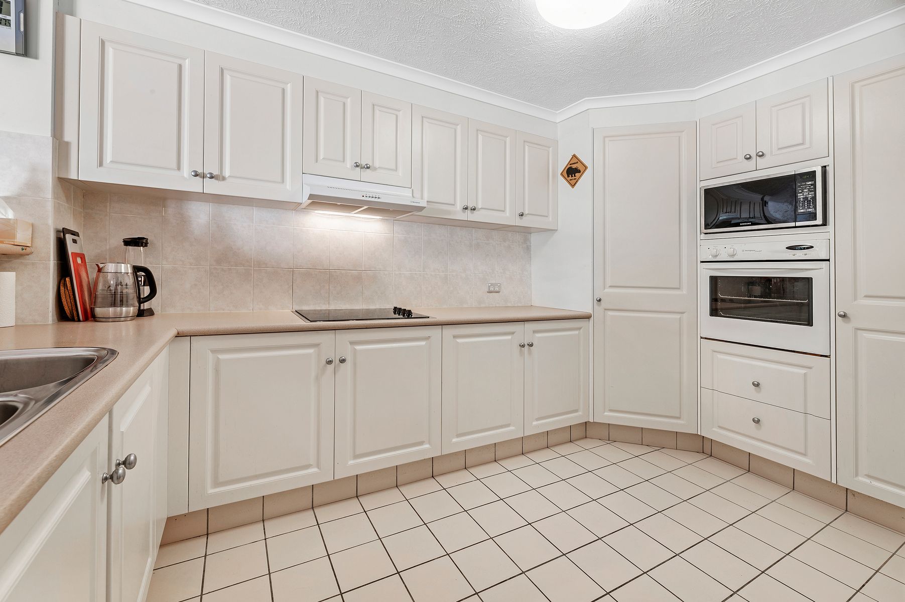 5/8-16 Dalpura Street, Chevron Island QLD 4217, Chevron Island - Thumbnail 7