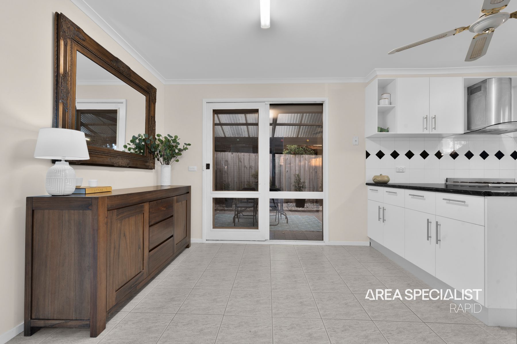 64 Duff Street, Cranbourne, Cranbourne - Thumbnail 4