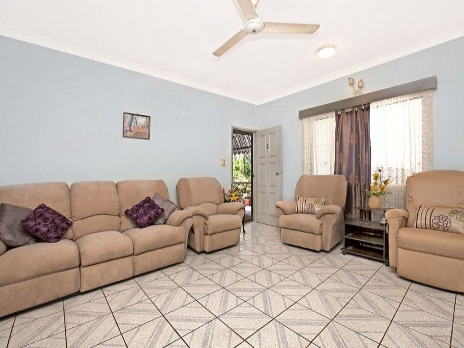 2/11 Hauser Court, Marrara NT 0812, Marrara - Thumbnail 2