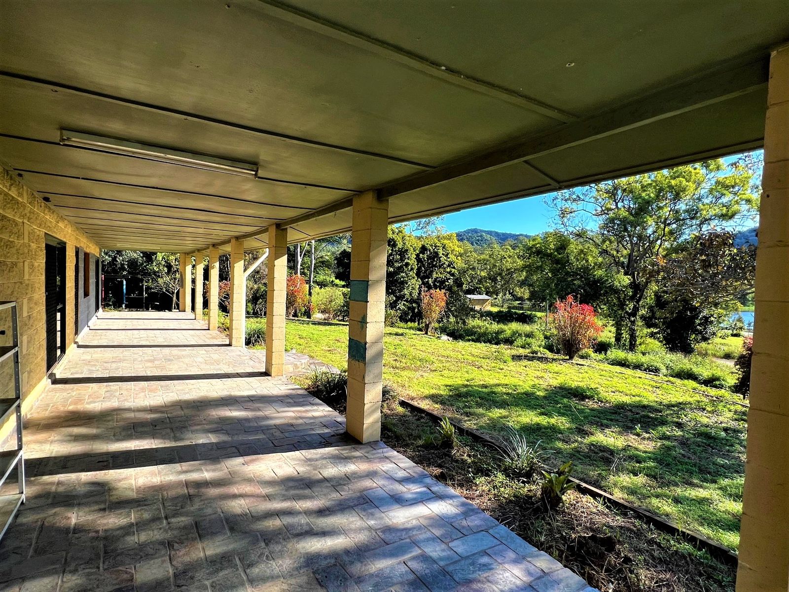 565 Middle Creek Road, Sarina QLD 4737, Sarina - Thumbnail 2