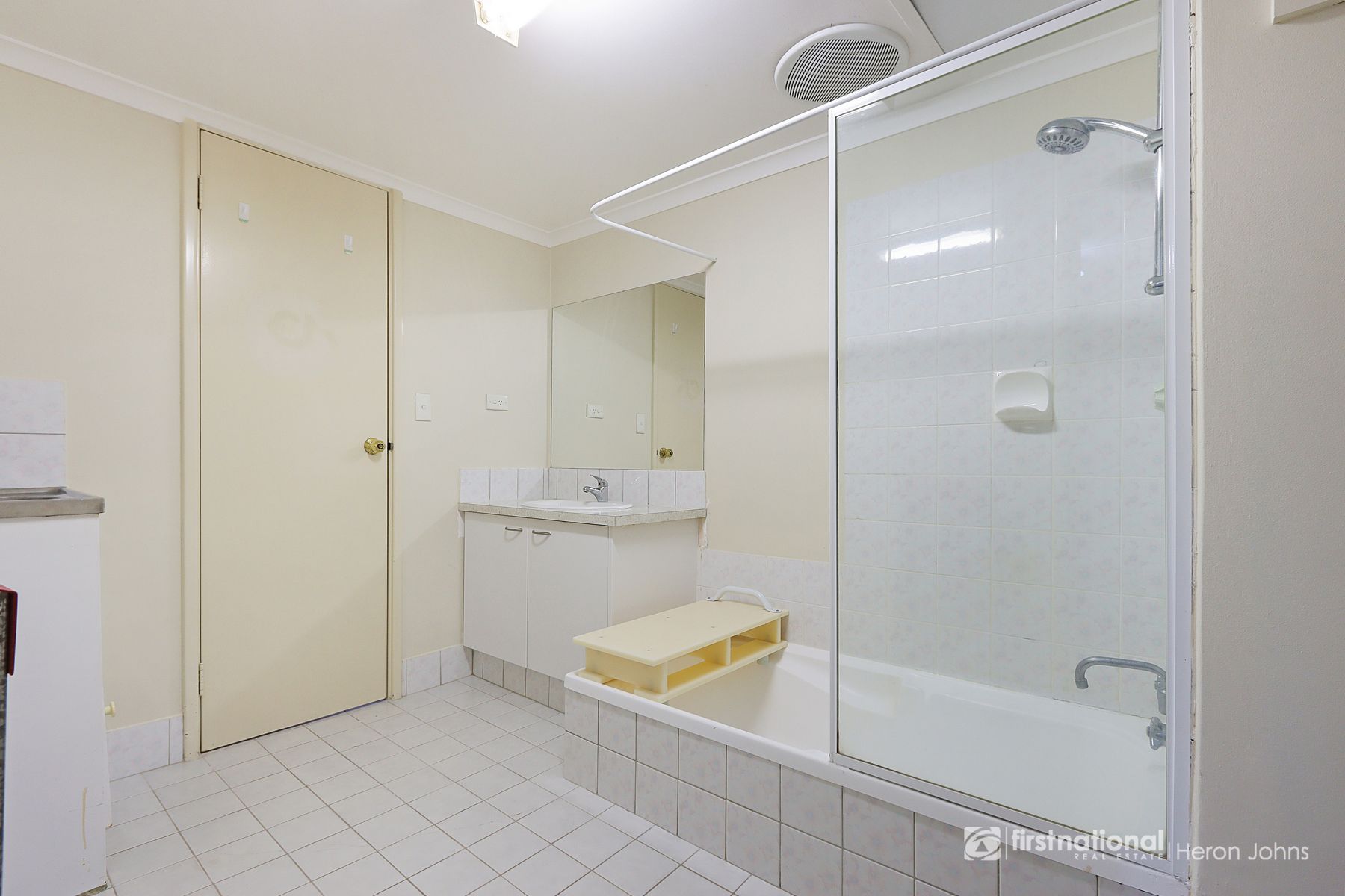13/2 PINEWOOD AVENUE, Kardinya WA 6163, Kardinya - Thumbnail 7