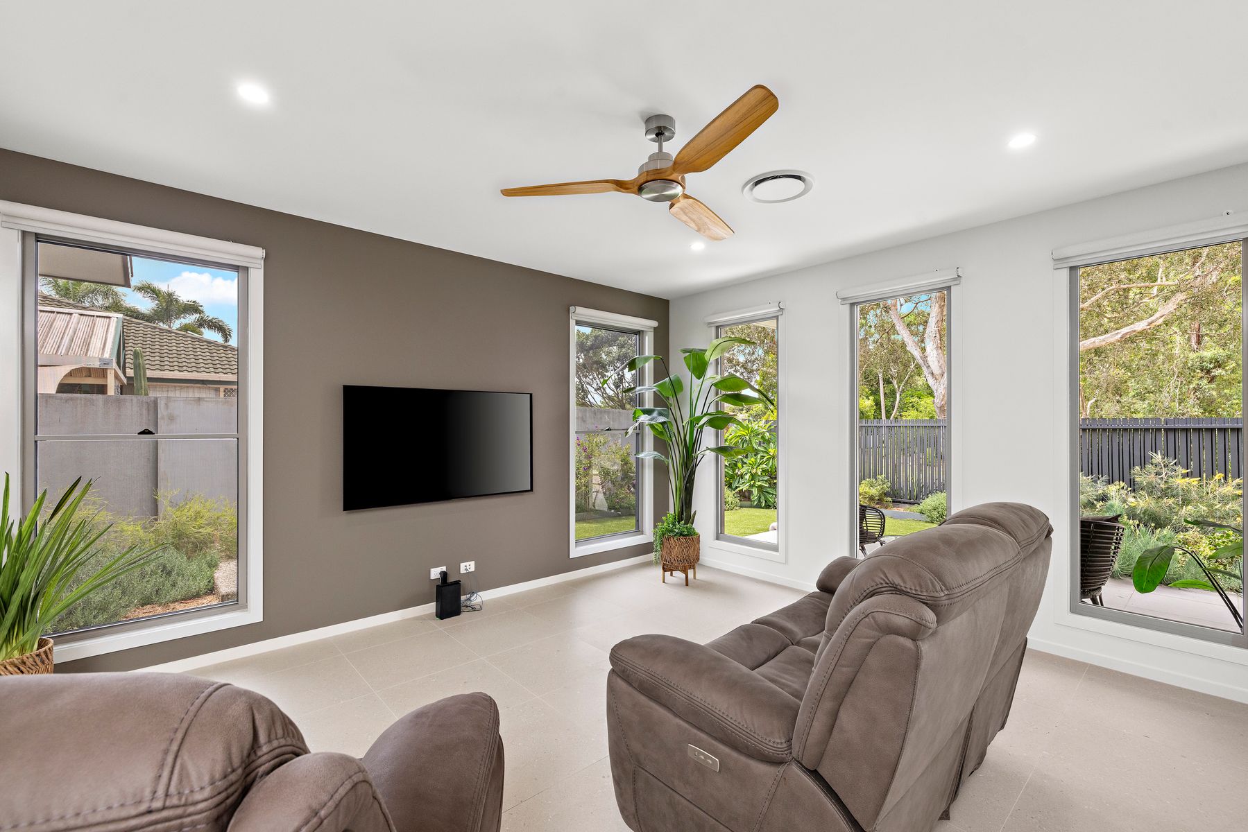 4 Regal Court, Victoria Point QLD 4165, Victoria Point - Thumbnail 5