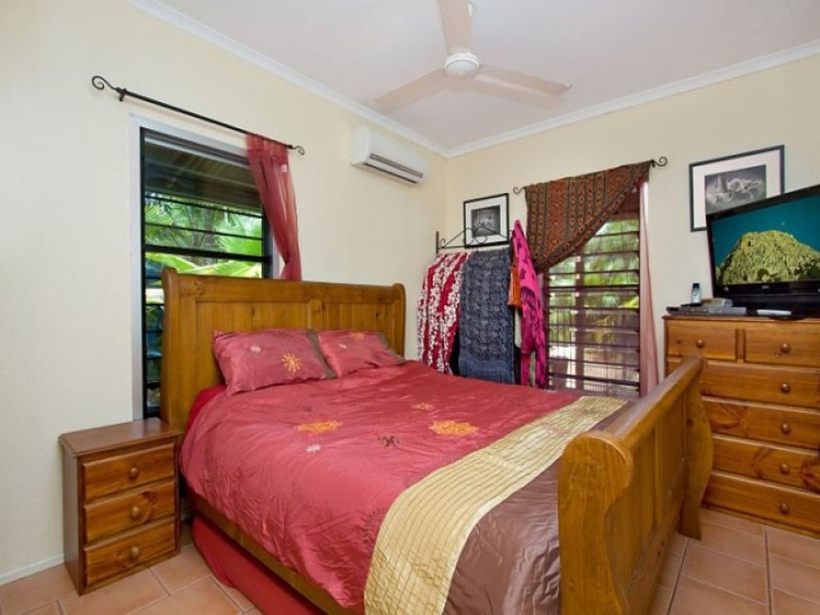 10 Annaburroo Crescent, Tiwi NT 0810, Tiwi - Thumbnail 3