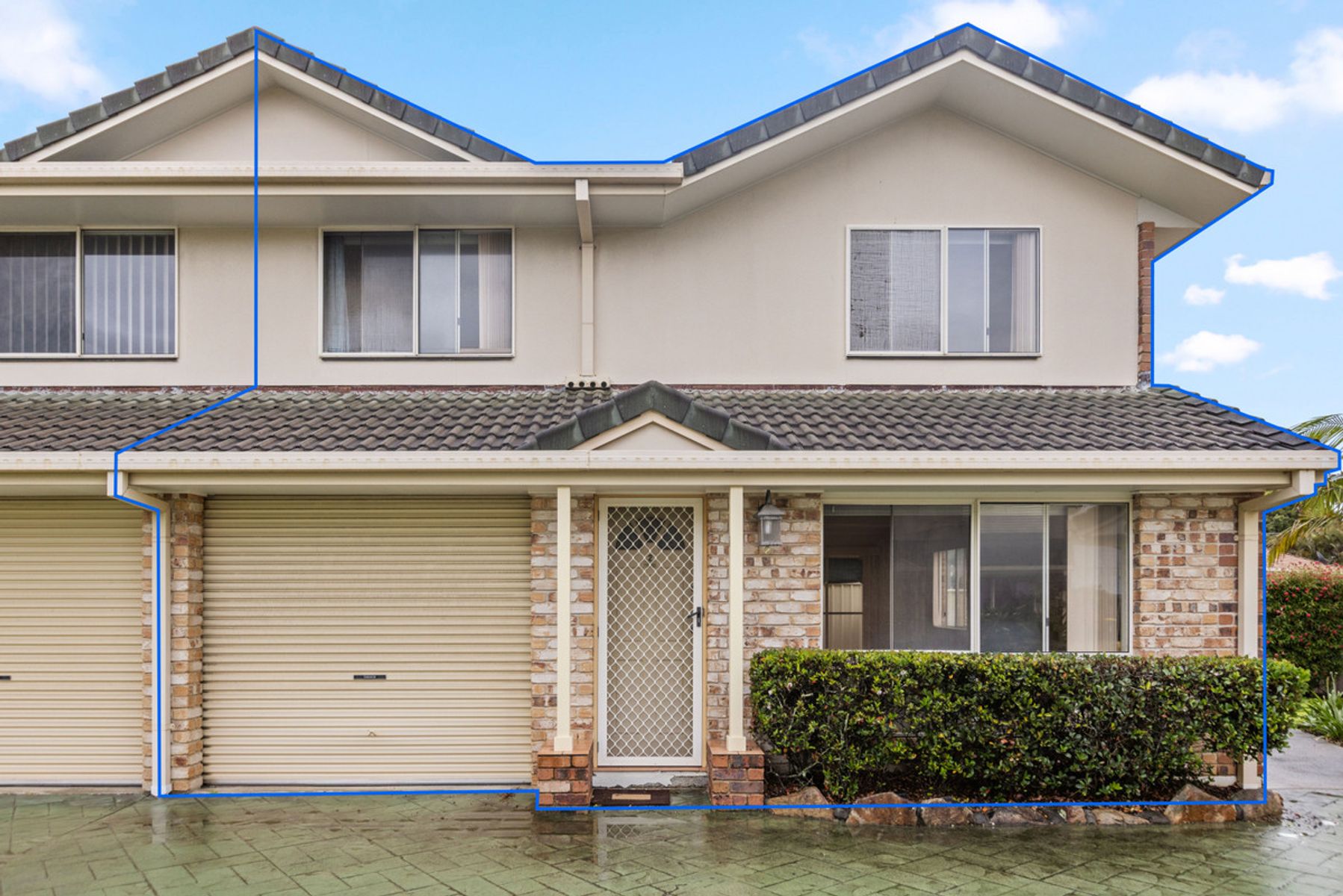 2/1 Cox Drive, Tweed Heads South - Image 1
