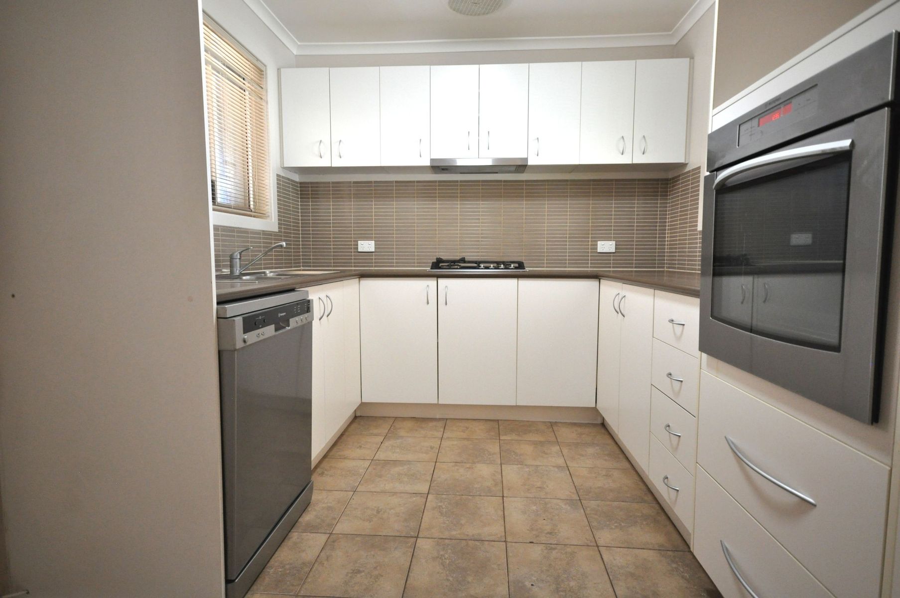 1/29 Daylesford Road, South Hedland WA 6722, South Hedland - Thumbnail 4