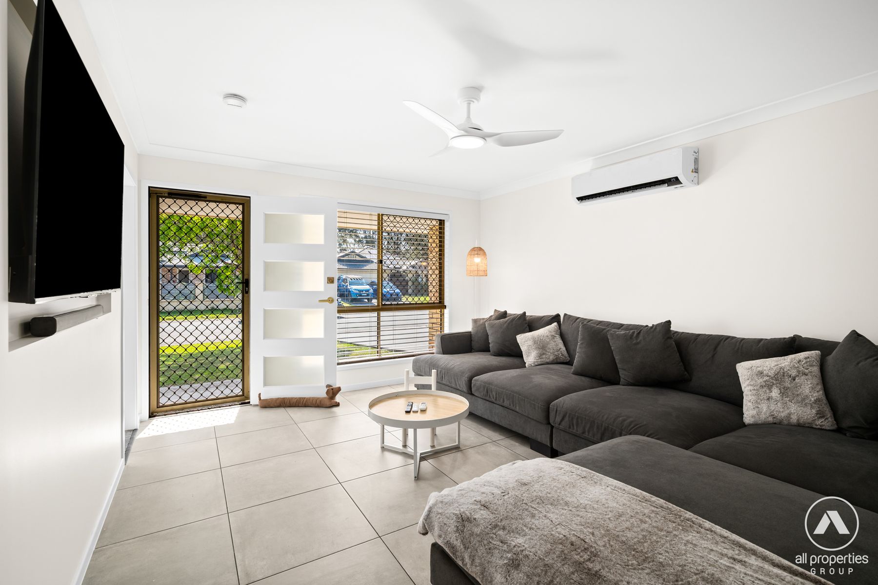 8 Lake Cootharaba Place, Logan Reserve QLD 4133, Logan Reserve - Thumbnail 6