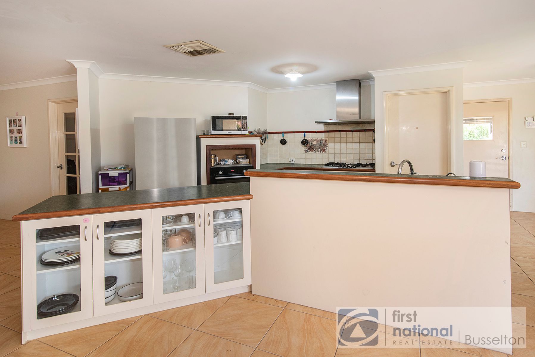 3 MINILYA COURT, West Busselton WA 6280, West Busselton - Thumbnail 2