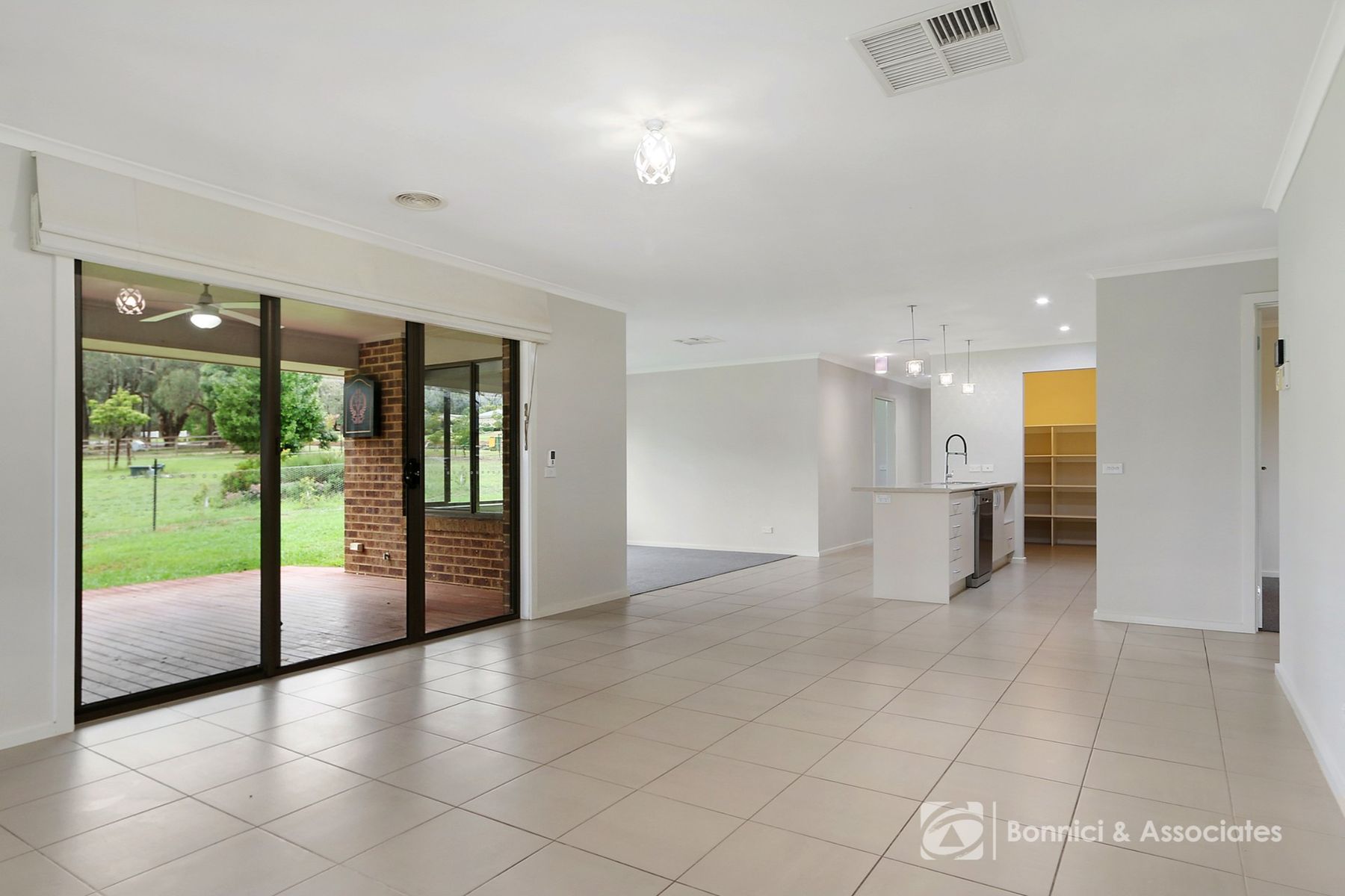 71 Huon Kiewa Road, Tangambalanga VIC 3691, Tangambalanga - Thumbnail 3