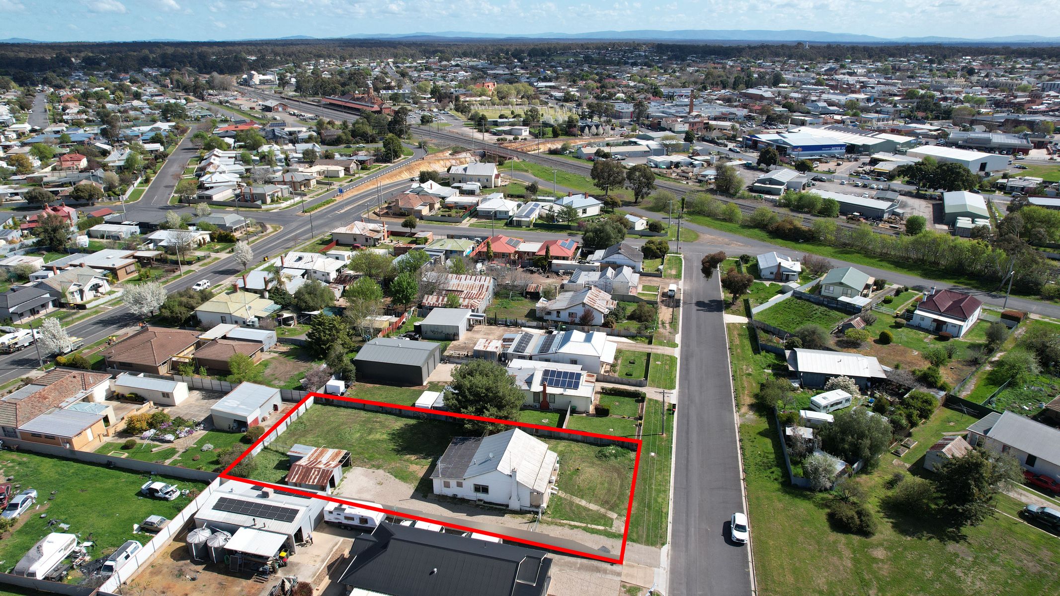 12 Casey Street, Maryborough VIC 3465, Maryborough - Thumbnail 3