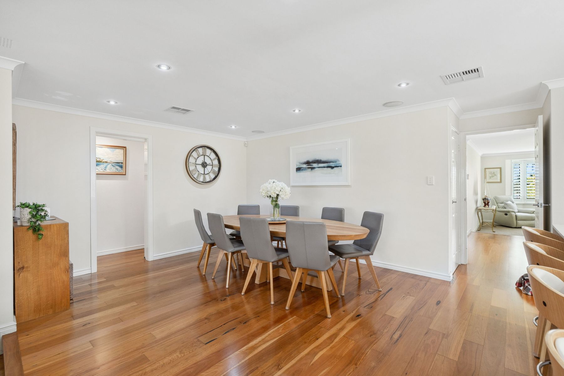 21 Canterbury Cir, Currambine 17