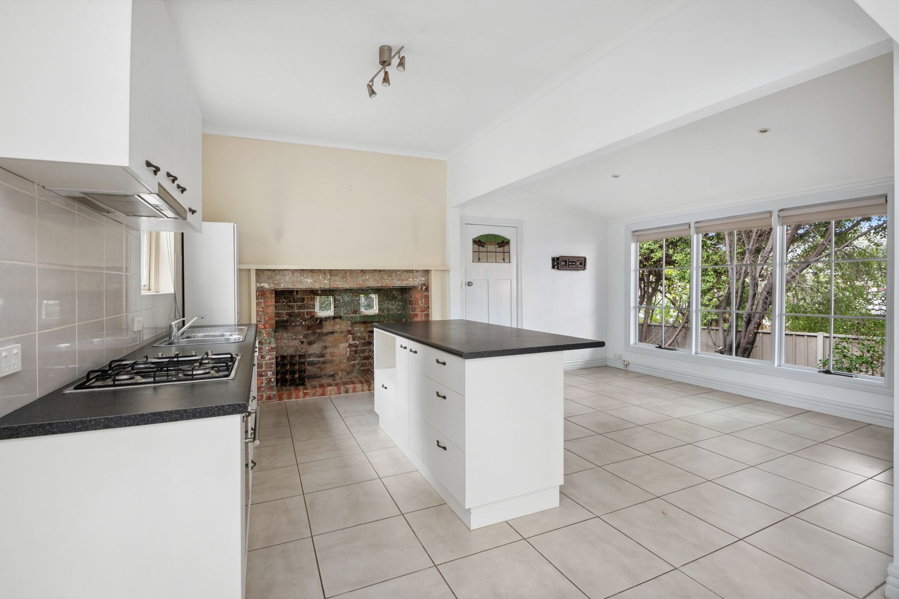 139 Barnard Street, Bendigo VIC 3550, Bendigo - Thumbnail 2
