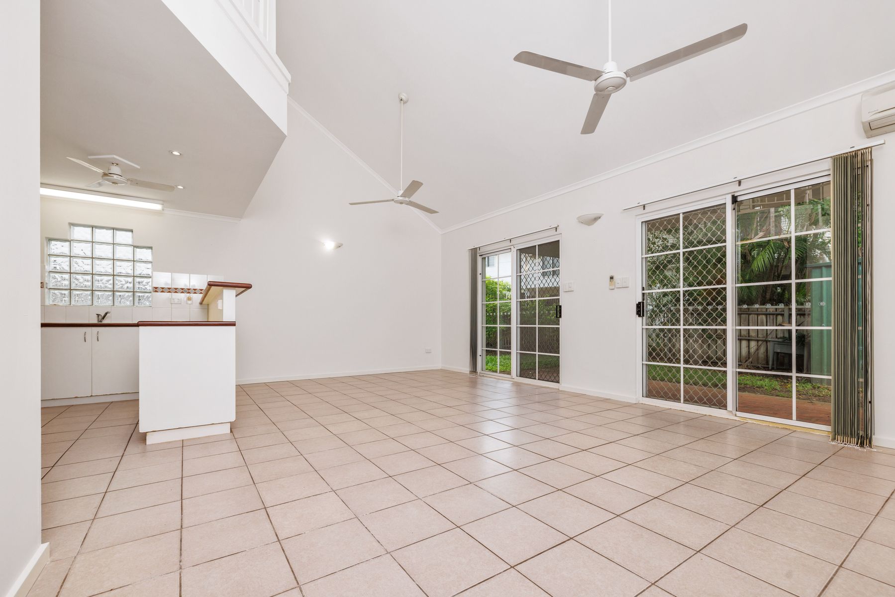 2/41 Bermingham Crescent, Bayview NT 0820, Bayview - Thumbnail 4