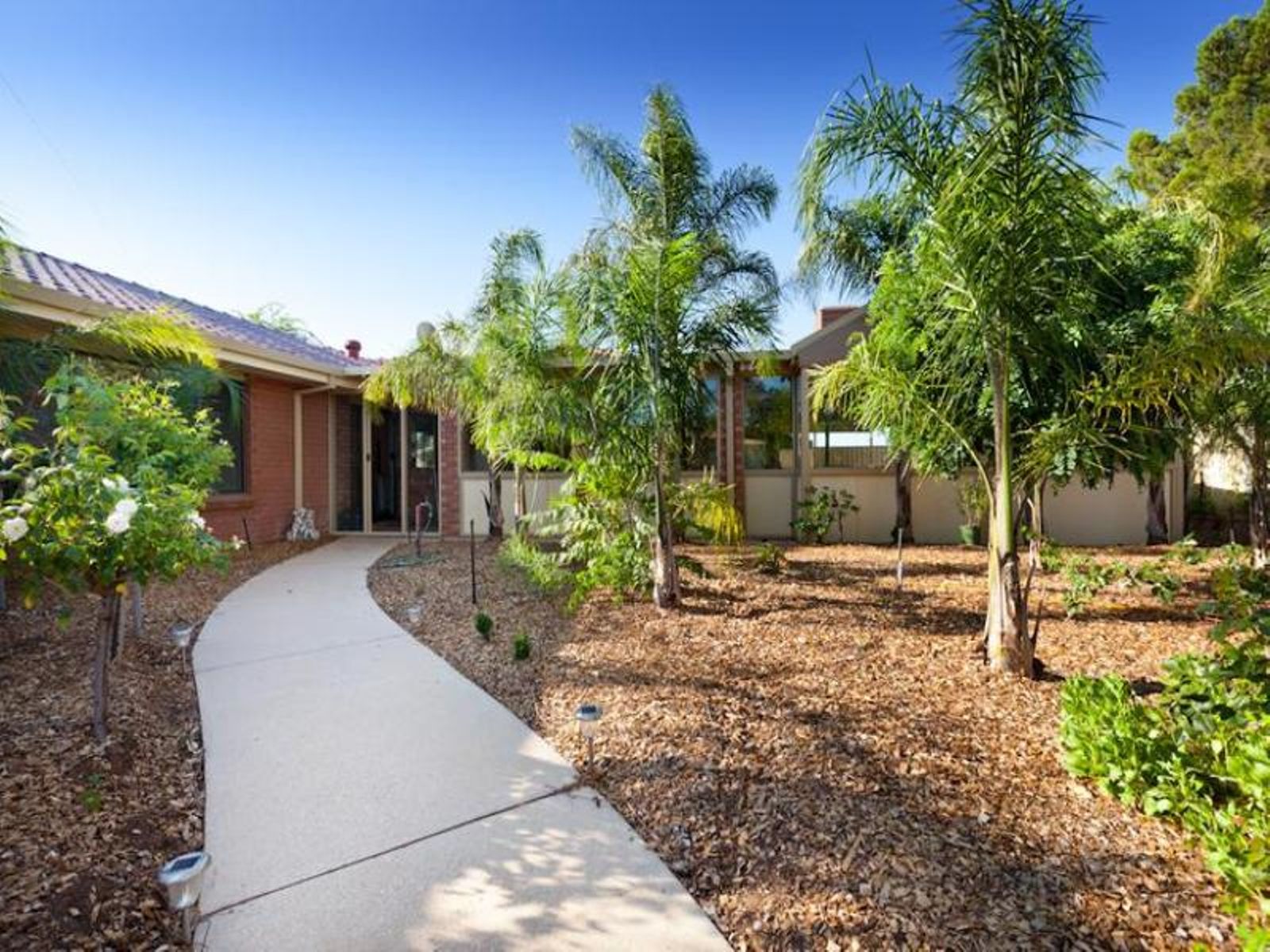 3350 Deakin Avenue, Mildura - Image 1
