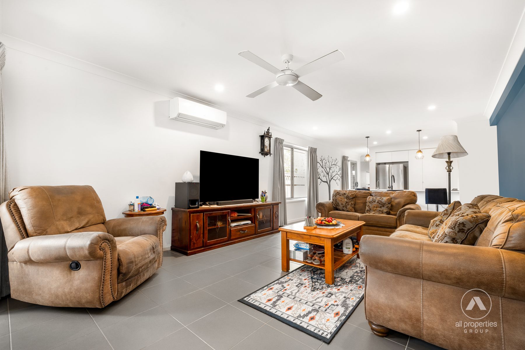8 Hinkler Way, Park Ridge QLD 4125, Park Ridge - Thumbnail 6