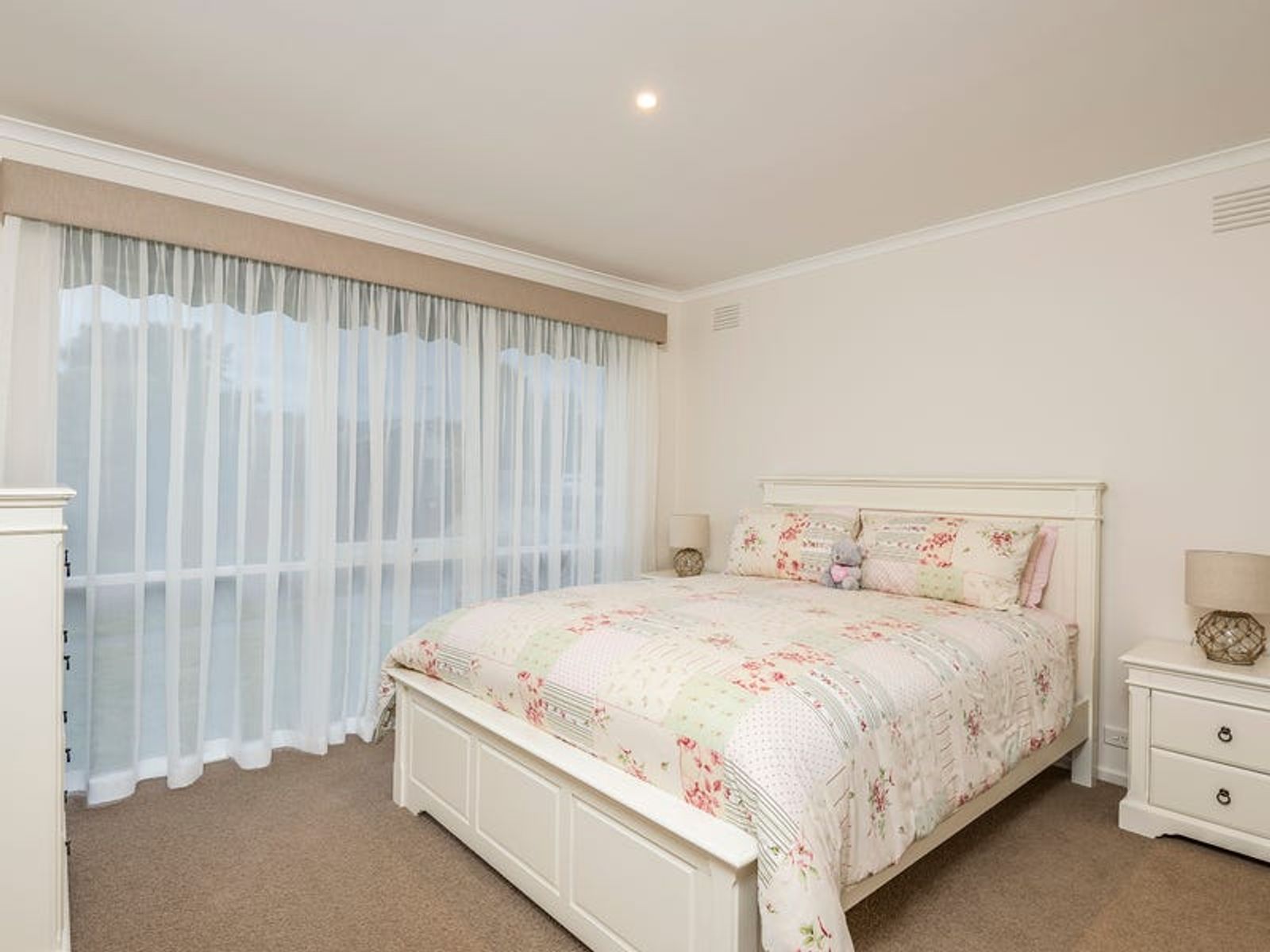 7 Dealbata Avenue, Endeavour Hills, VIC 3802, Endeavour Hills - Thumbnail 5