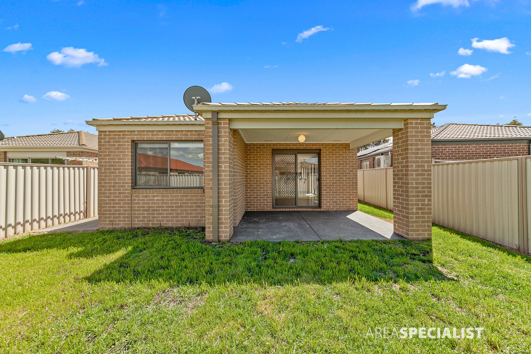 33  Serenity Street, Pakenham, VIC 3810, Pakenham - Thumbnail 6