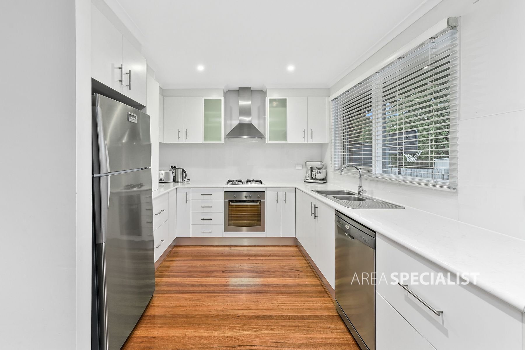 4 Cronulla Court, Noble Park, VIC 3174, Keysborough - Thumbnail 3