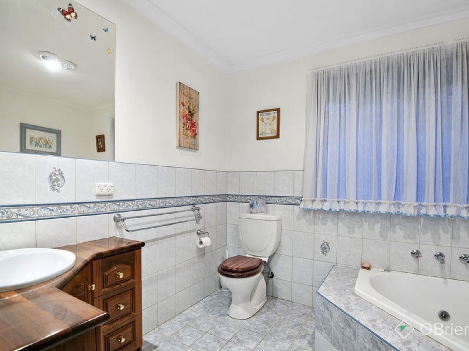 105 John Fawkner Drive, Endeavour Hills, VIC 3802, Endeavour Hills - Thumbnail 6