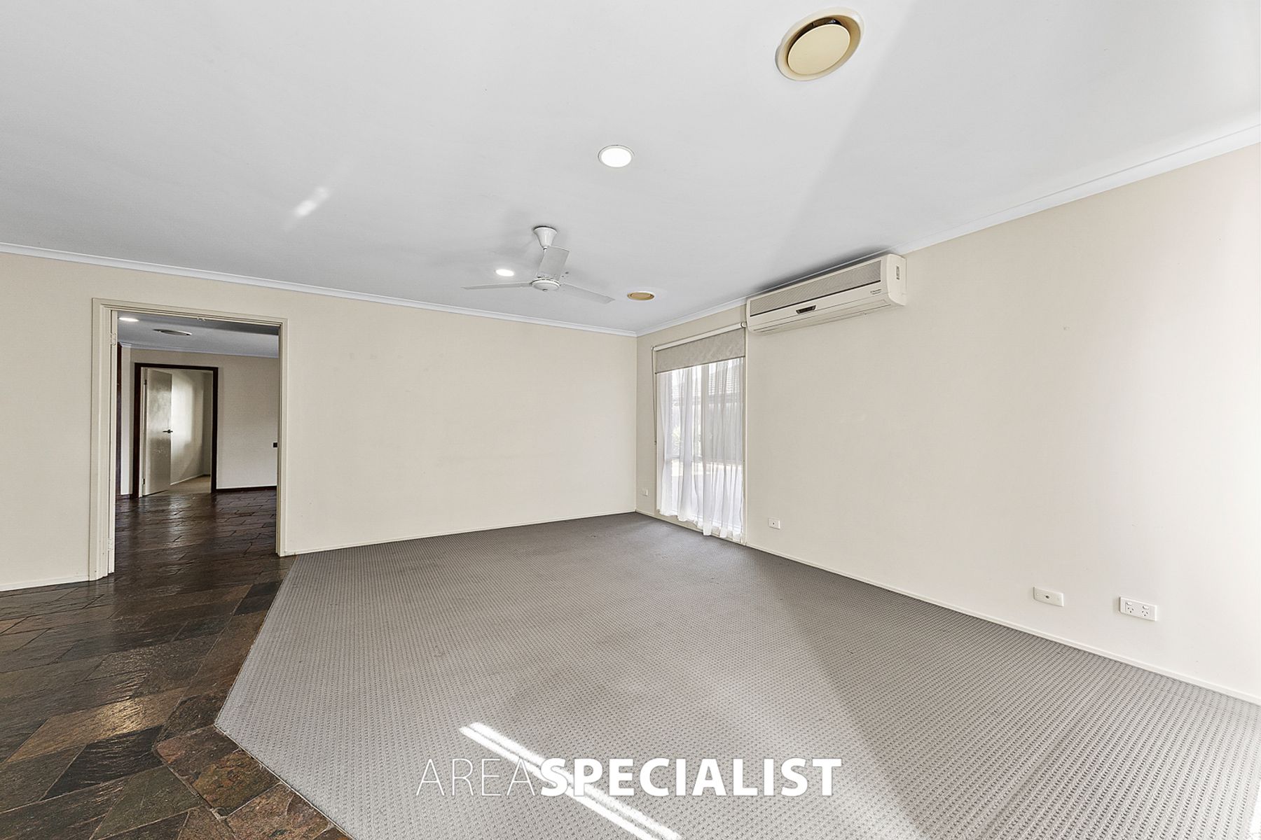 3 Harness Place, Pakenham, VIC 3810, Pakenham - Thumbnail 4