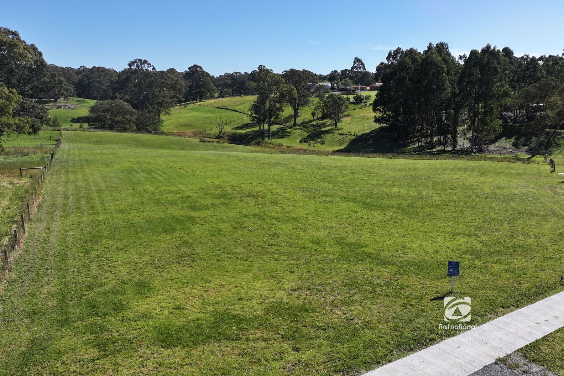 69 Wombat Close, Nicholson VIC 3882, Nicholson - Thumbnail 2