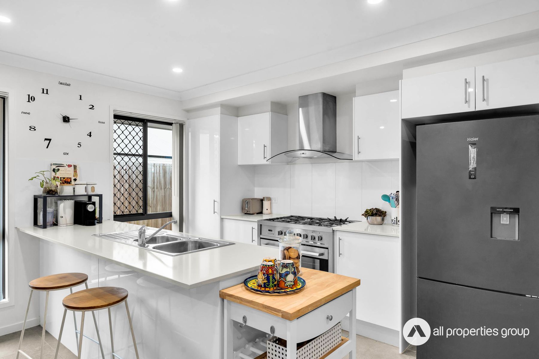 33 Neumann Drive, Yarrabilba QLD 4207, Yarrabilba - Thumbnail 3