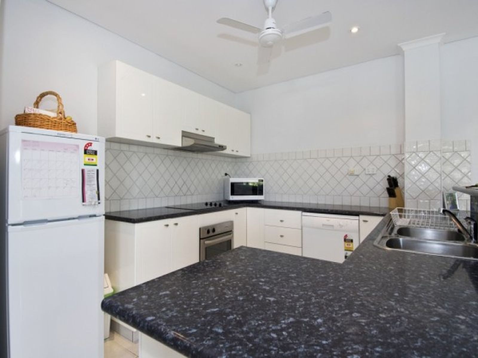 8/126 Mitchell Street, Larrakeyah NT 0820, Larrakeyah - Thumbnail 8