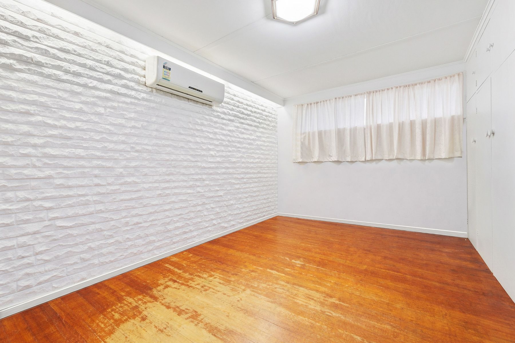 27 Bournemouth Avenue, Springvale, Springvale - Thumbnail 7