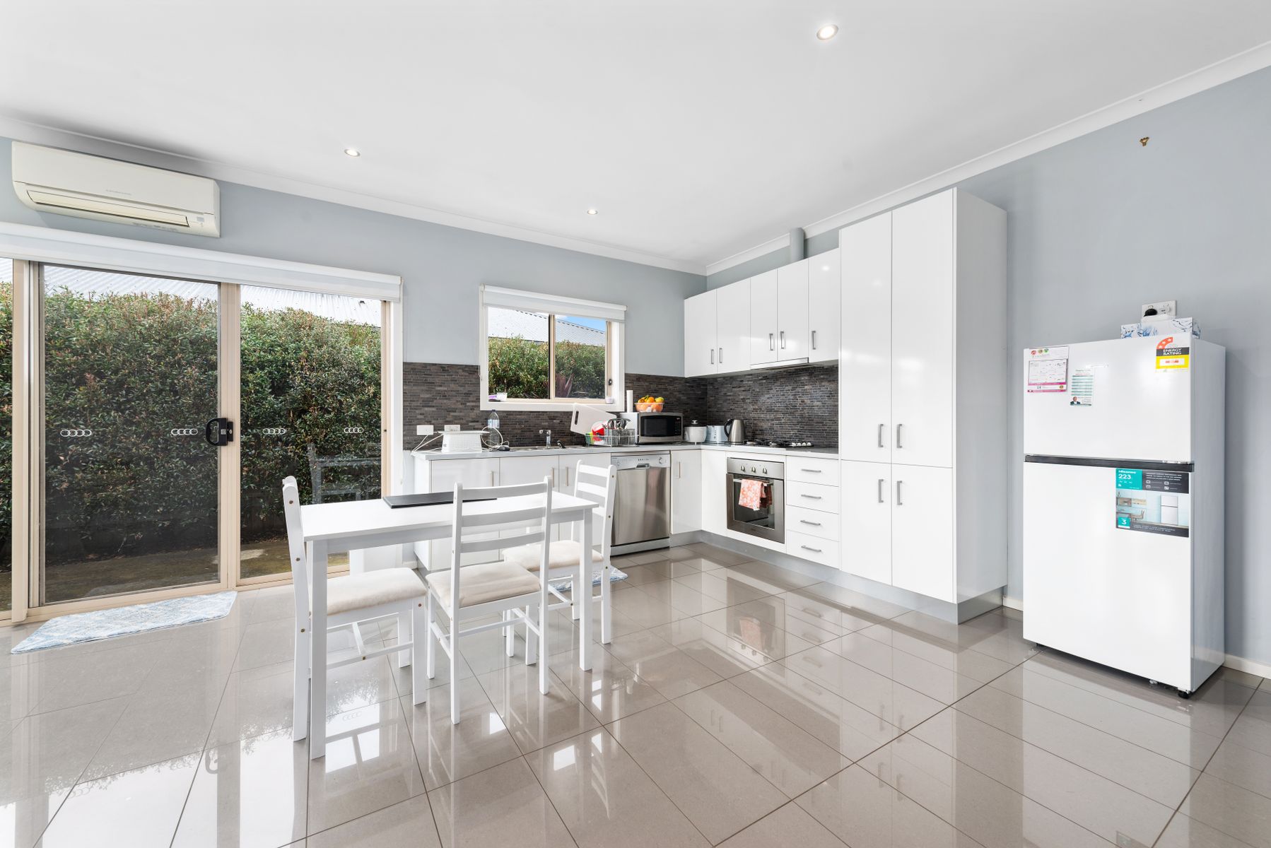 1/10 Greythorn Road, Traralgon, VIC 3844, Traralgon - Thumbnail 3
