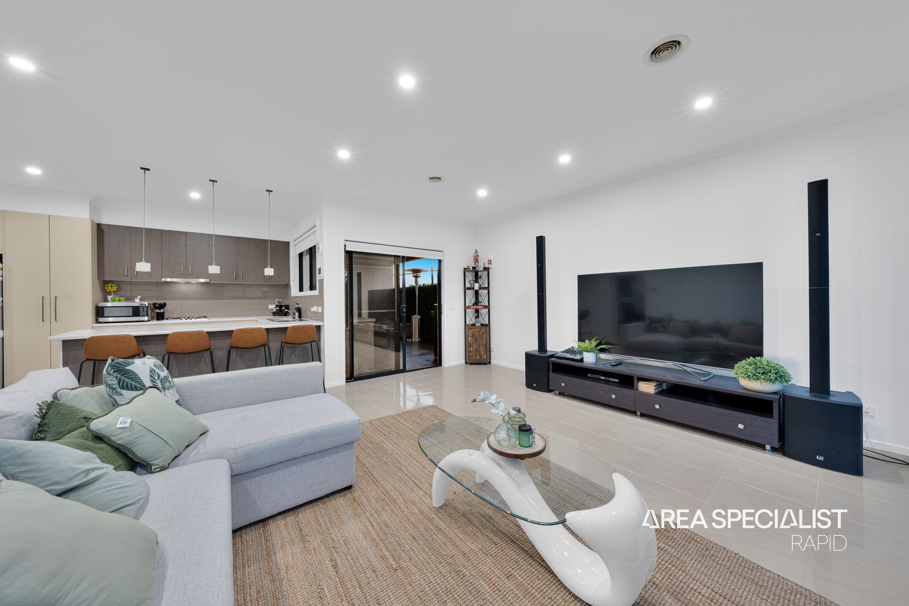 51 Olive Road, Hampton Park, VIC 3976, Hampton Park - Thumbnail 3