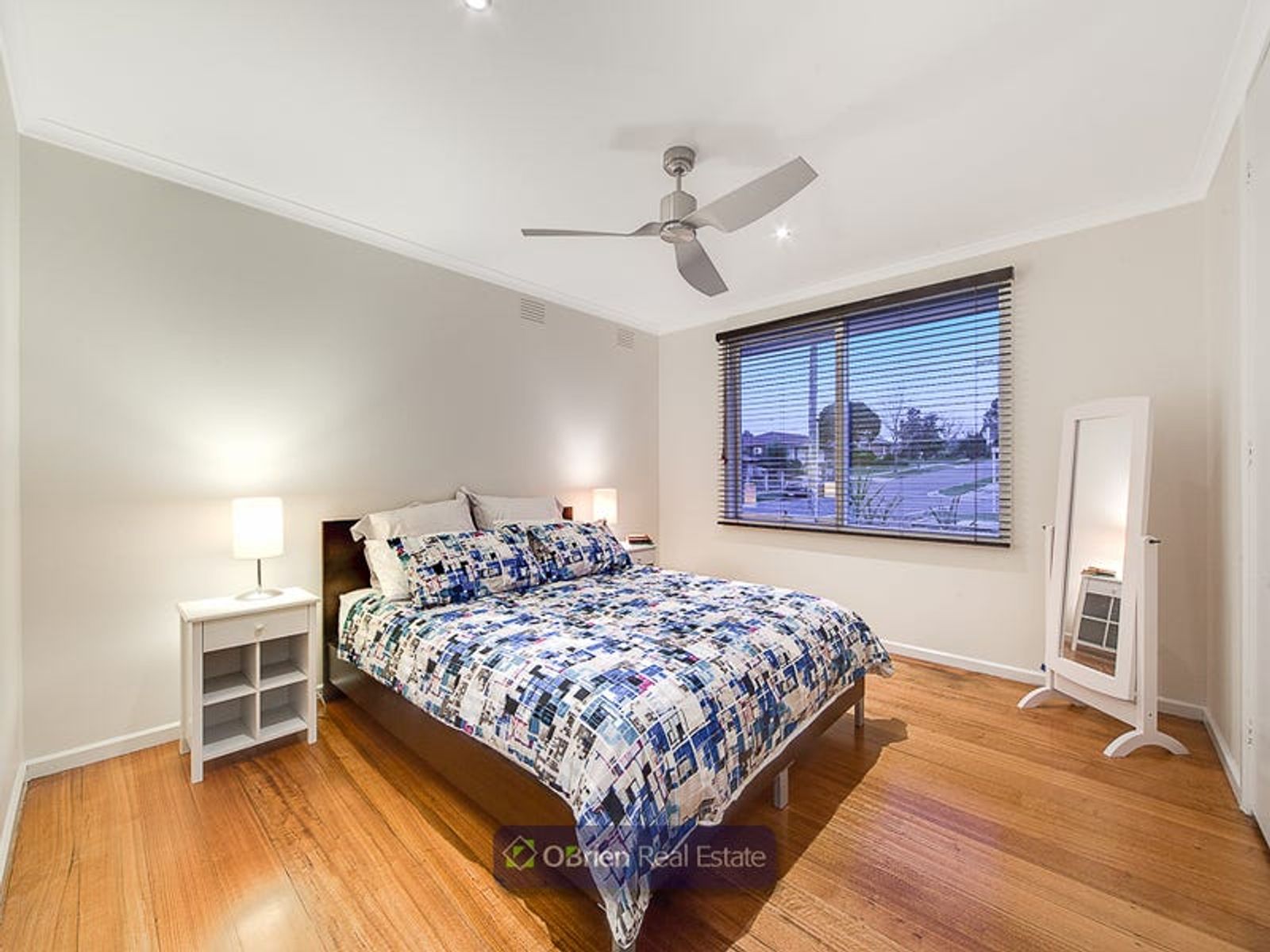 4 Aquila Crescent, Endeavour Hills, VIC 3802, Endeavour Hills - Thumbnail 4