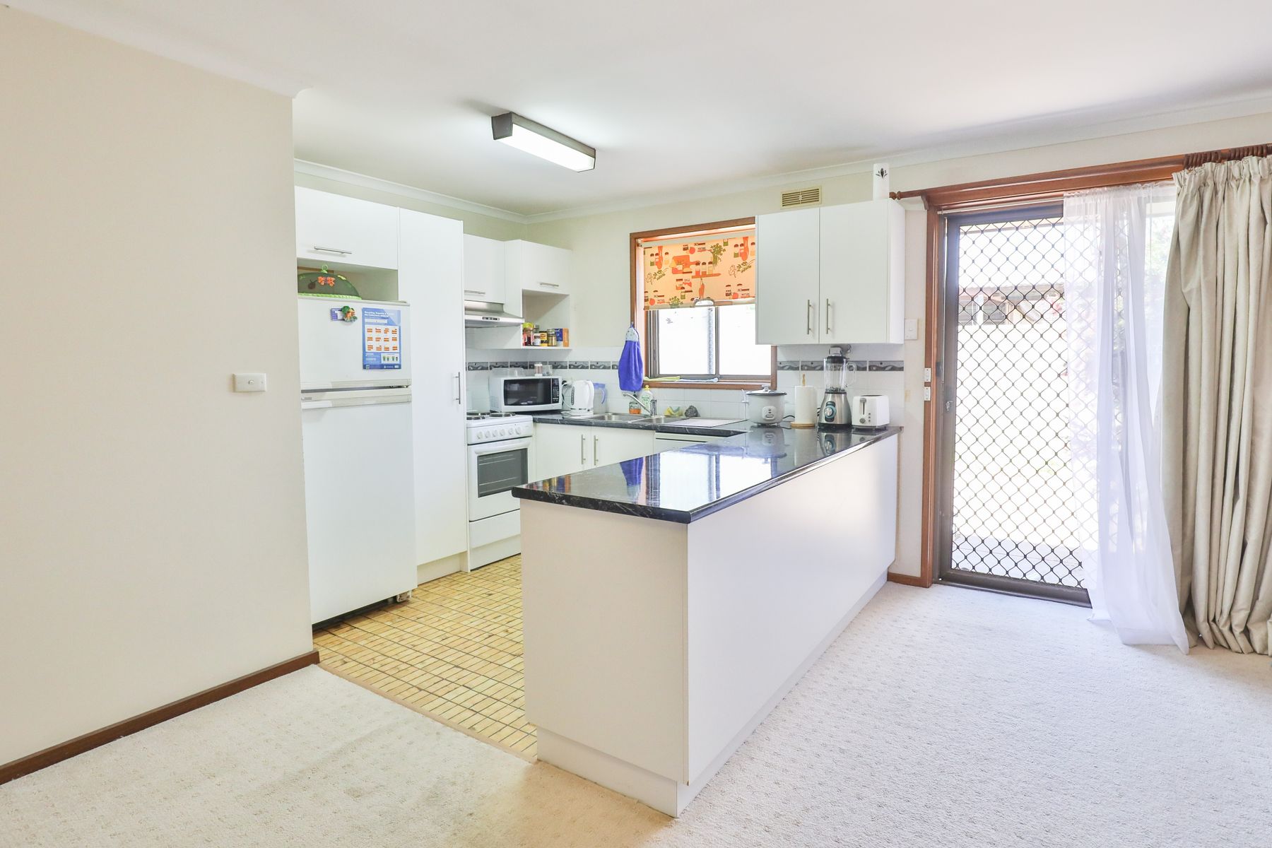 2/218 Wade Avenue, Mildura - Thumbnail 2