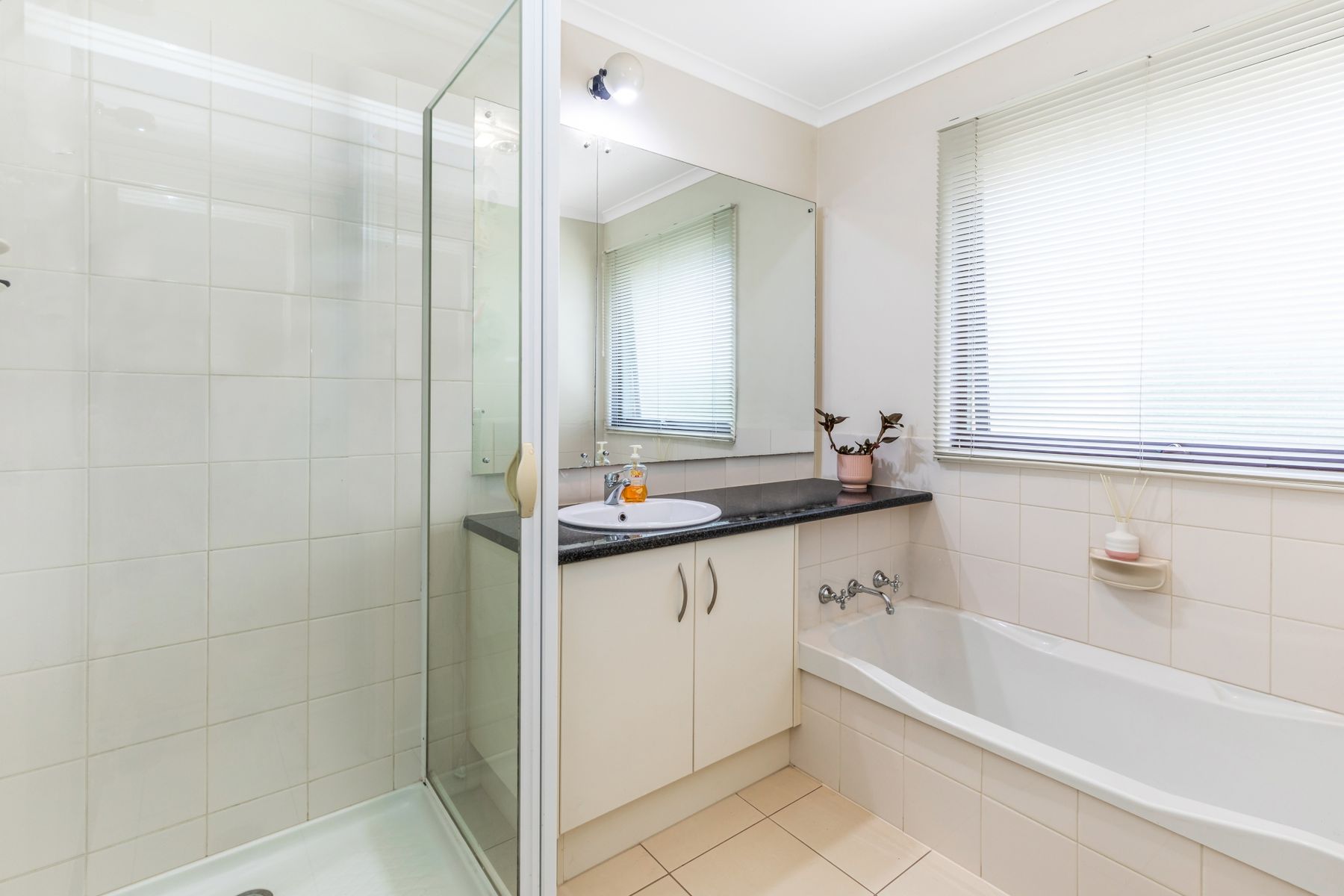 13 Powells Avenue, Strathdale, VIC 3550, Strathdale - Thumbnail 7