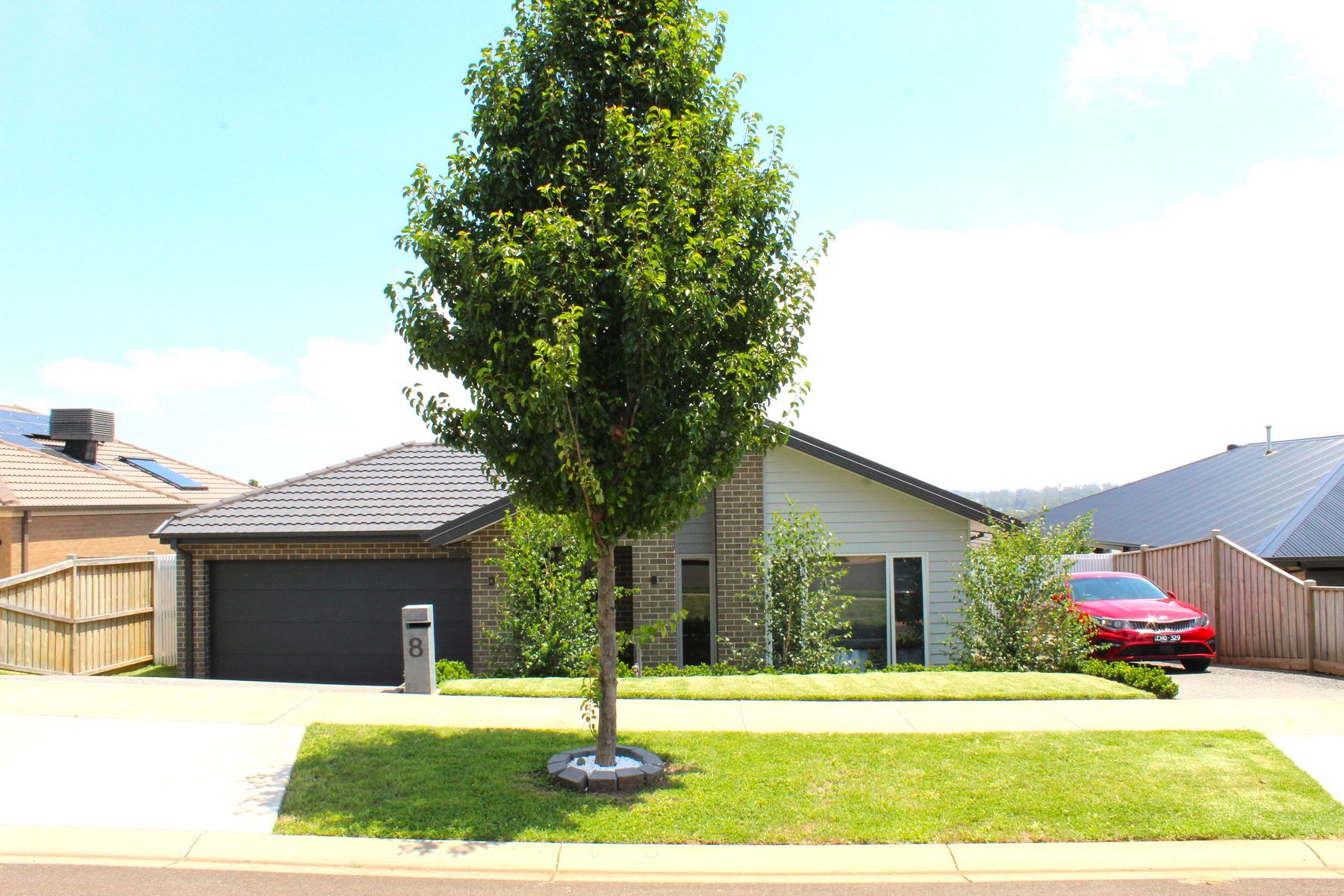 8 Timbertop Crescent, Drouin VIC 3818, Drouin - Thumbnail 2