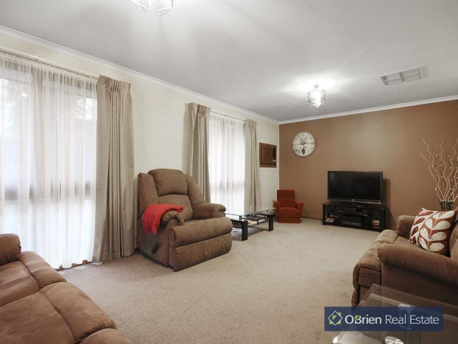 7 Bittern Drive, Endeavour Hills, VIC 3802, Endeavour Hills - Thumbnail 4