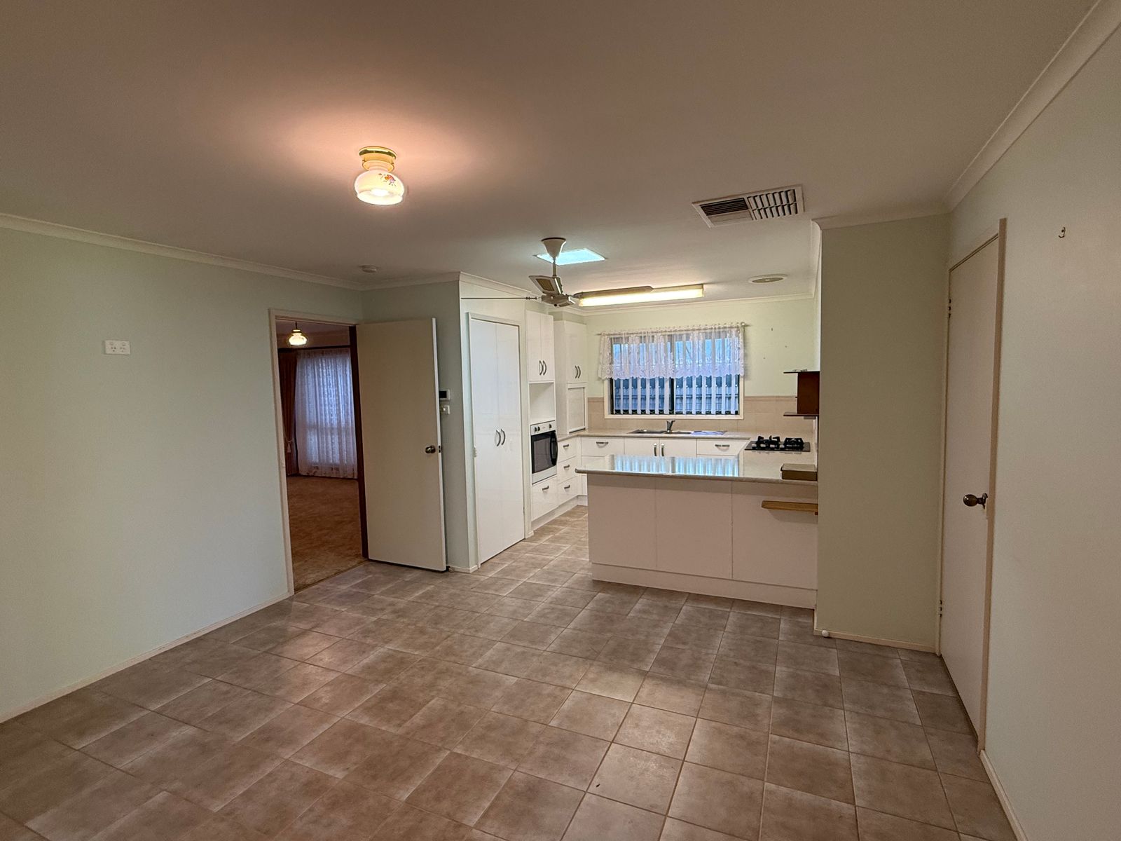1 Lever Court, Mildura VIC 3500, Mildura - Thumbnail 3