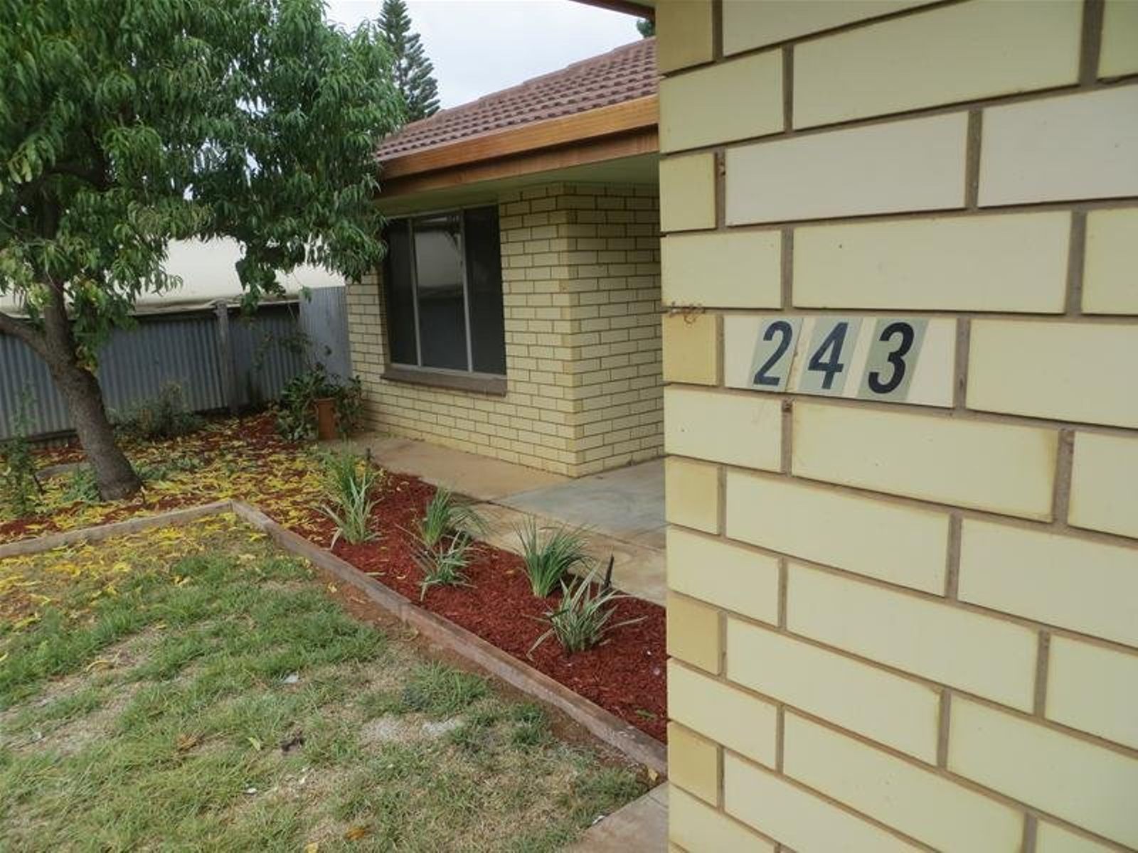 243 Ninth Street, Mildura - Thumbnail 2