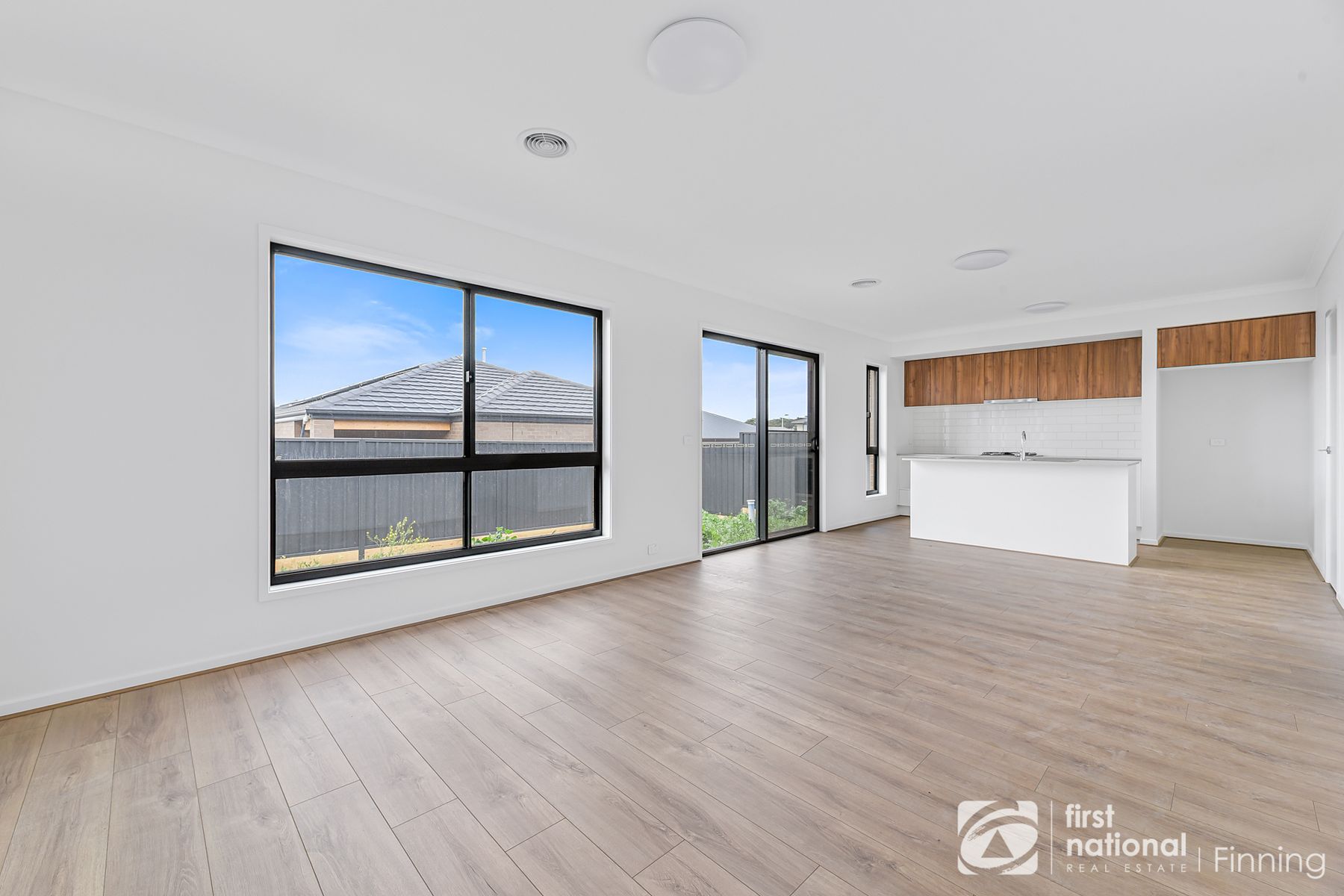 20 Nightfall Avenue, Clyde North VIC 3978, Clyde North - Thumbnail 6