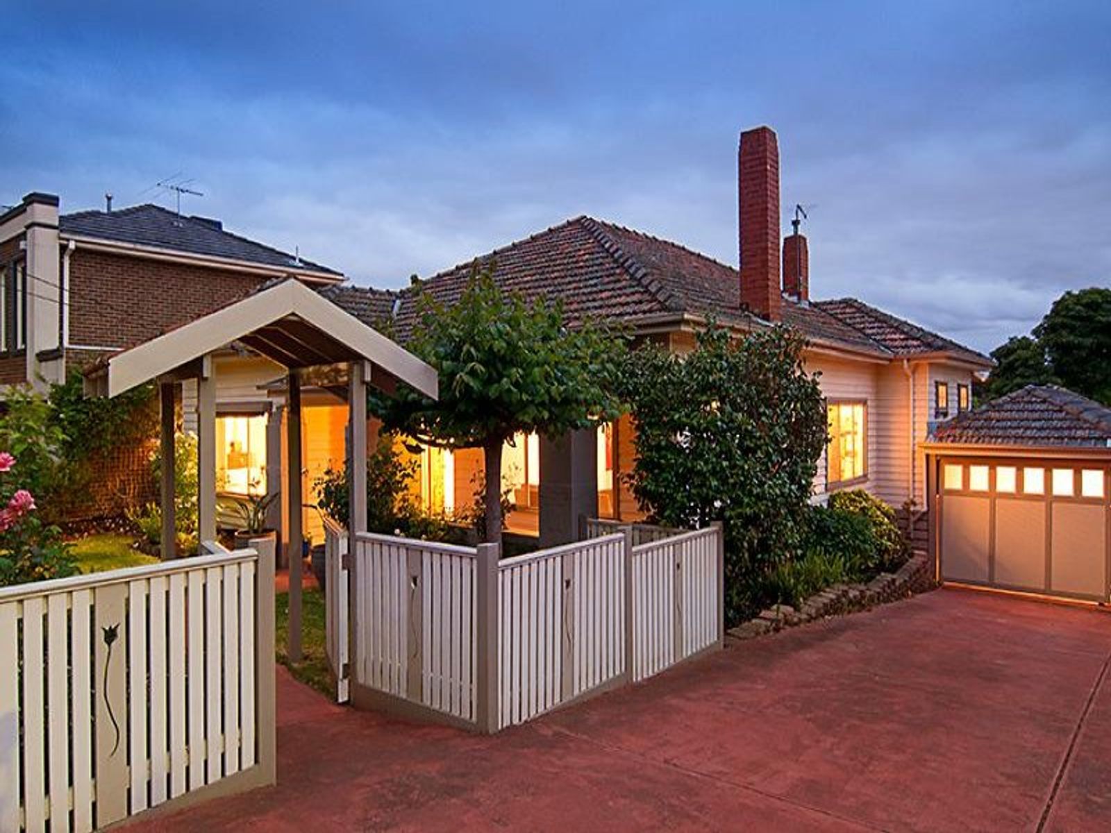 22 Myrnong Crescent, Ascot Vale - Thumbnail 2