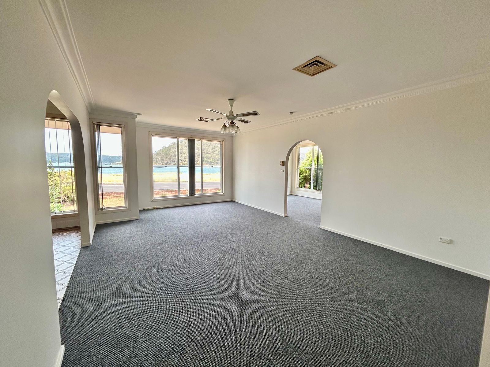 81 The Esplanade, Ettalong Beach NSW 2257, Ettalong Beach - Thumbnail 4
