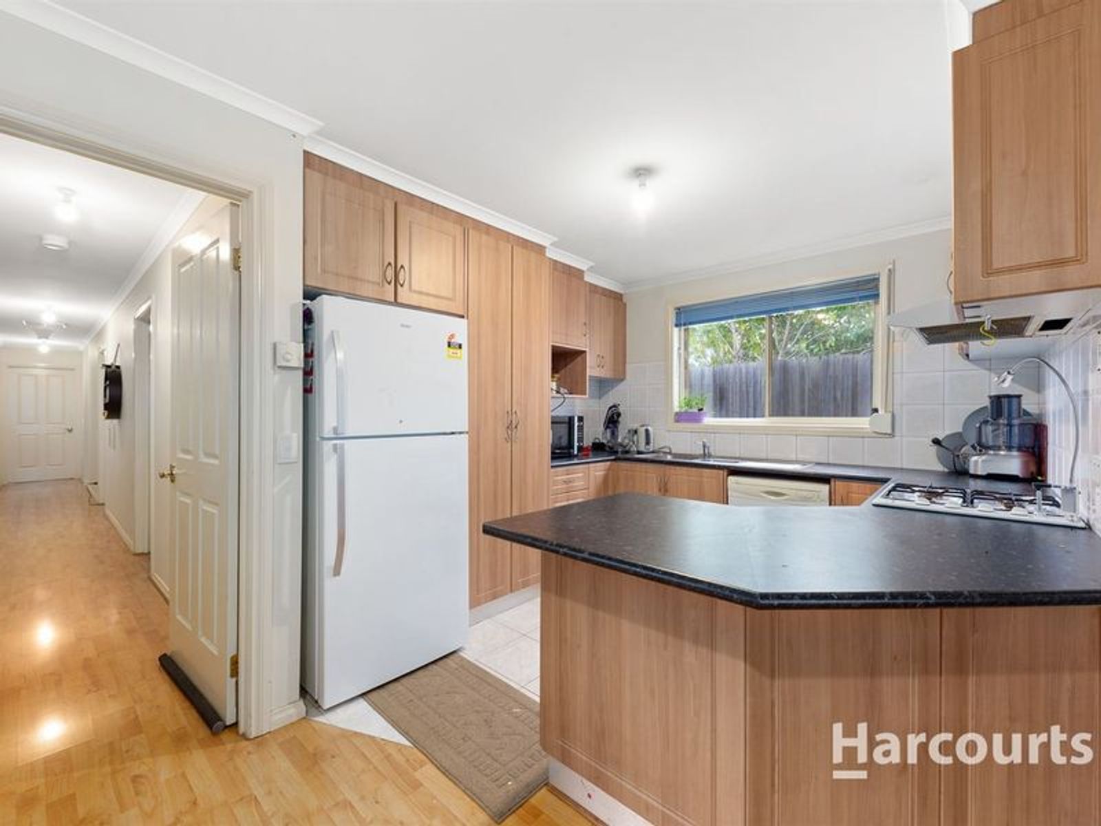 9A Graceburn Grove, St Albans, VIC 3021, St Albans - Thumbnail 3