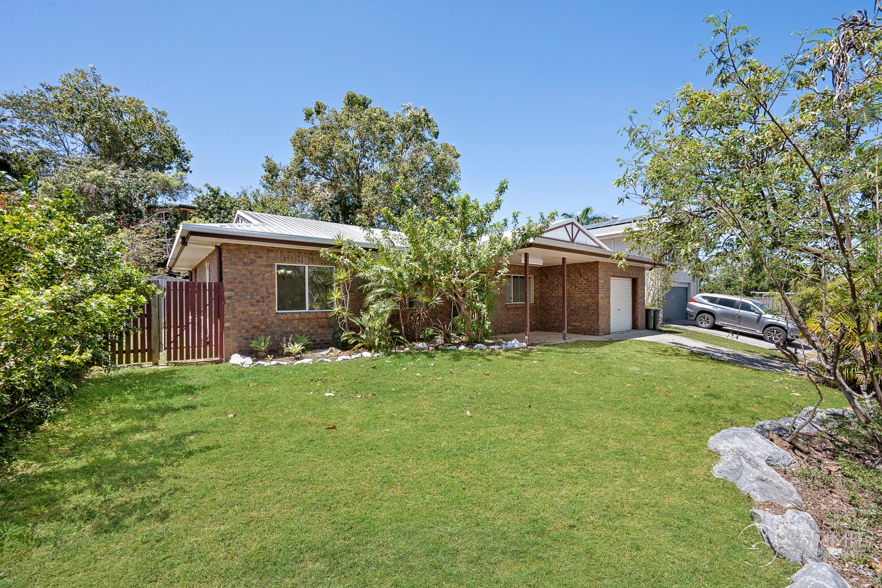 8 Curtis Avenue, Boyne Island - Thumbnail 3