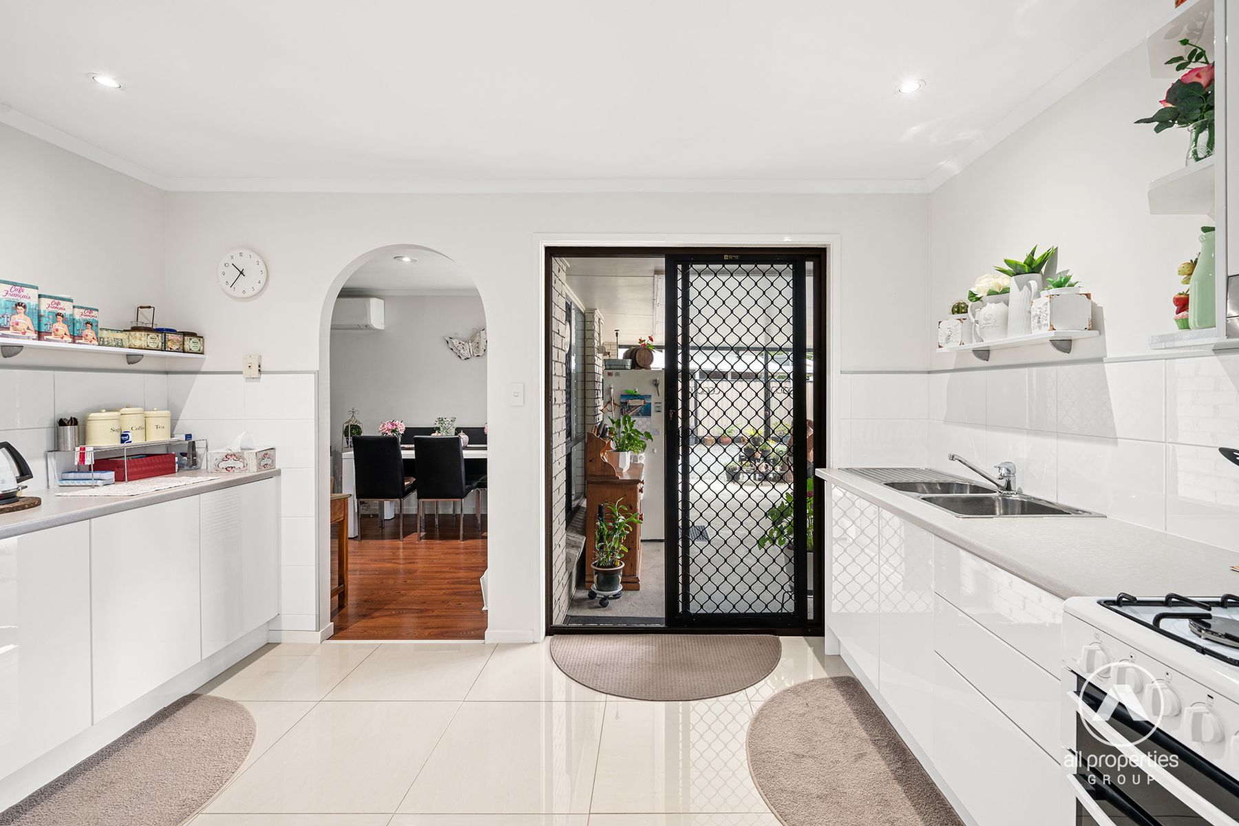 9 Bonhill Court, Hillcrest QLD 4118, Hillcrest - Thumbnail 6