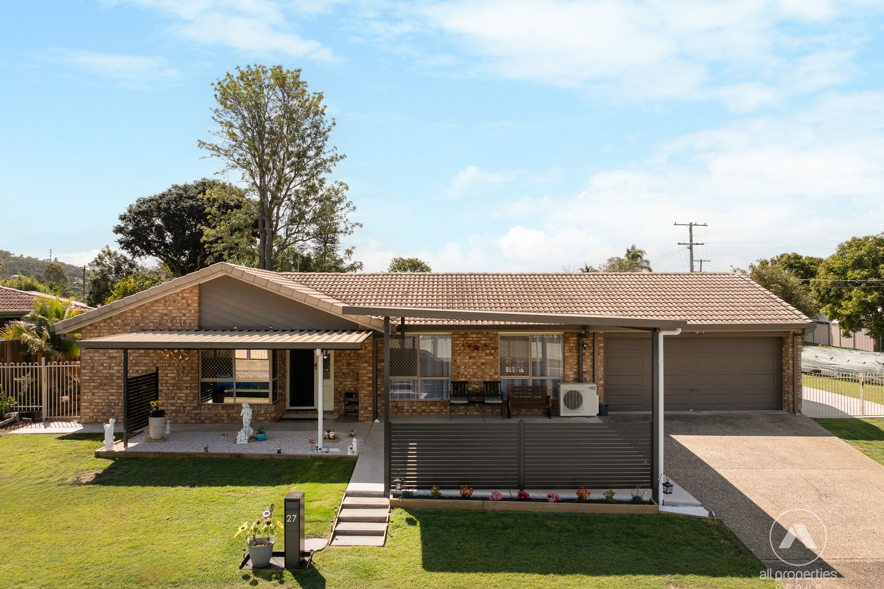 27 Robert Stanley Drive, Mount Warren Park QLD 4207, Mount Warren Park - Image 1