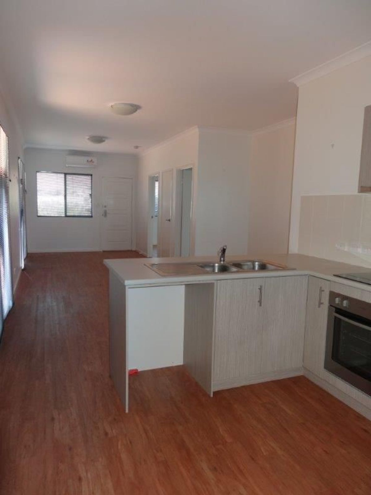 40/4 Newman Dve, Newman WA 6753, Newman - Thumbnail 4