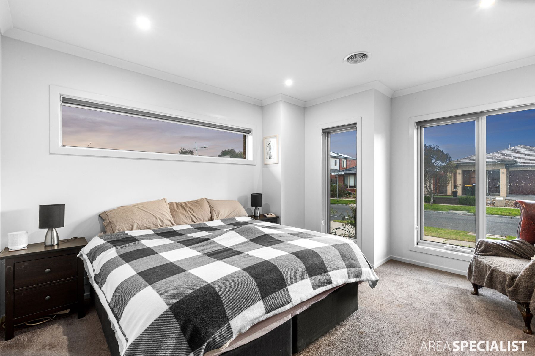 29 Allunga Way, Werribee, VIC 3030, Werribee - Thumbnail 4