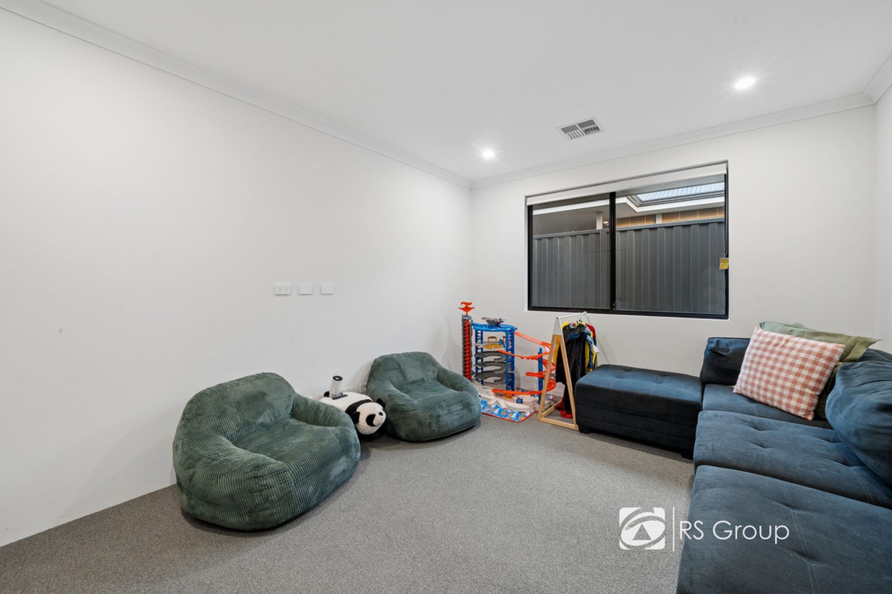 4 Norfolk Drive, Southern River WA 6110, Southern River - Thumbnail 7