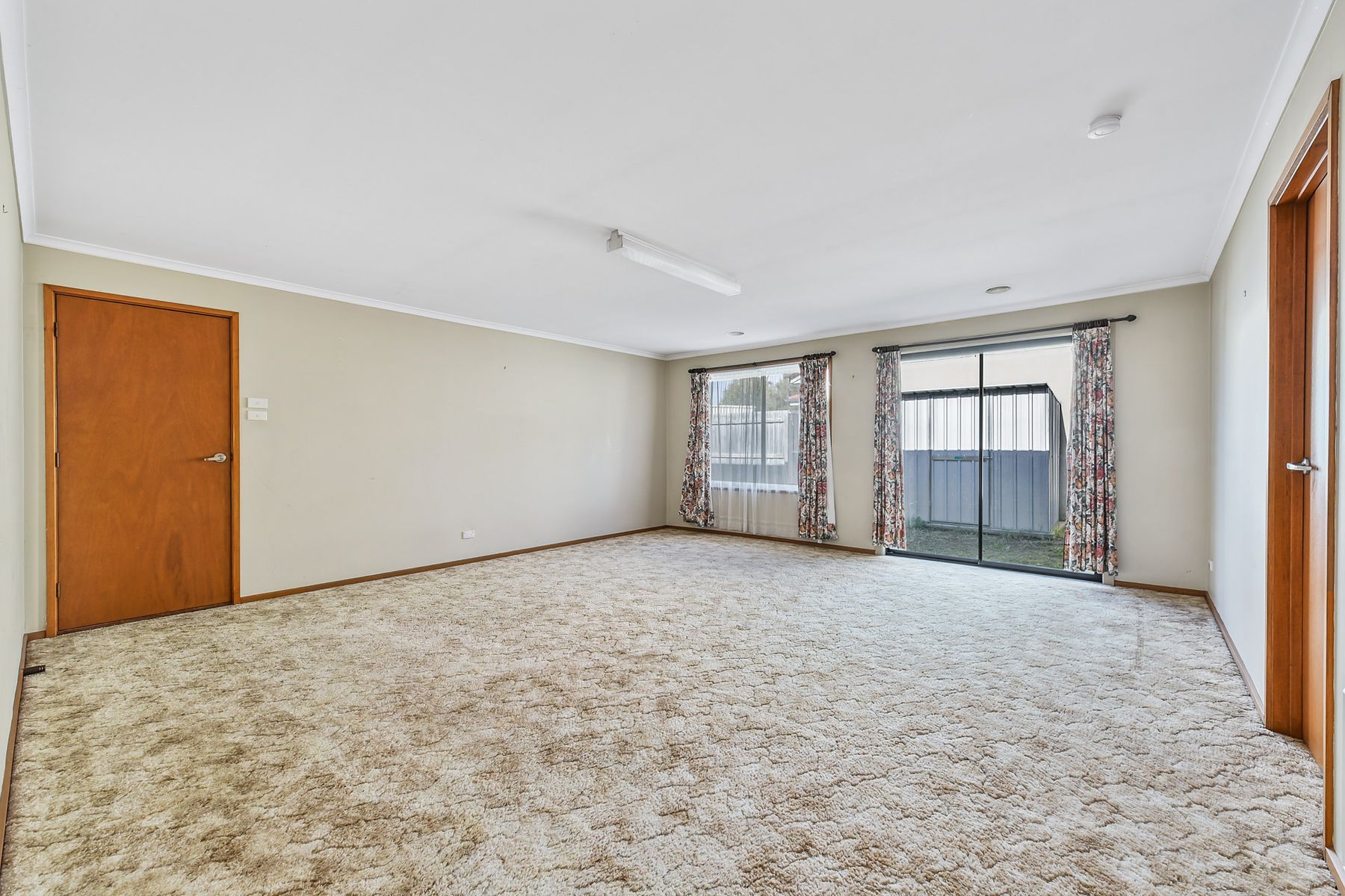 1/58 Somerville Road, Hampton Park - Thumbnail 4