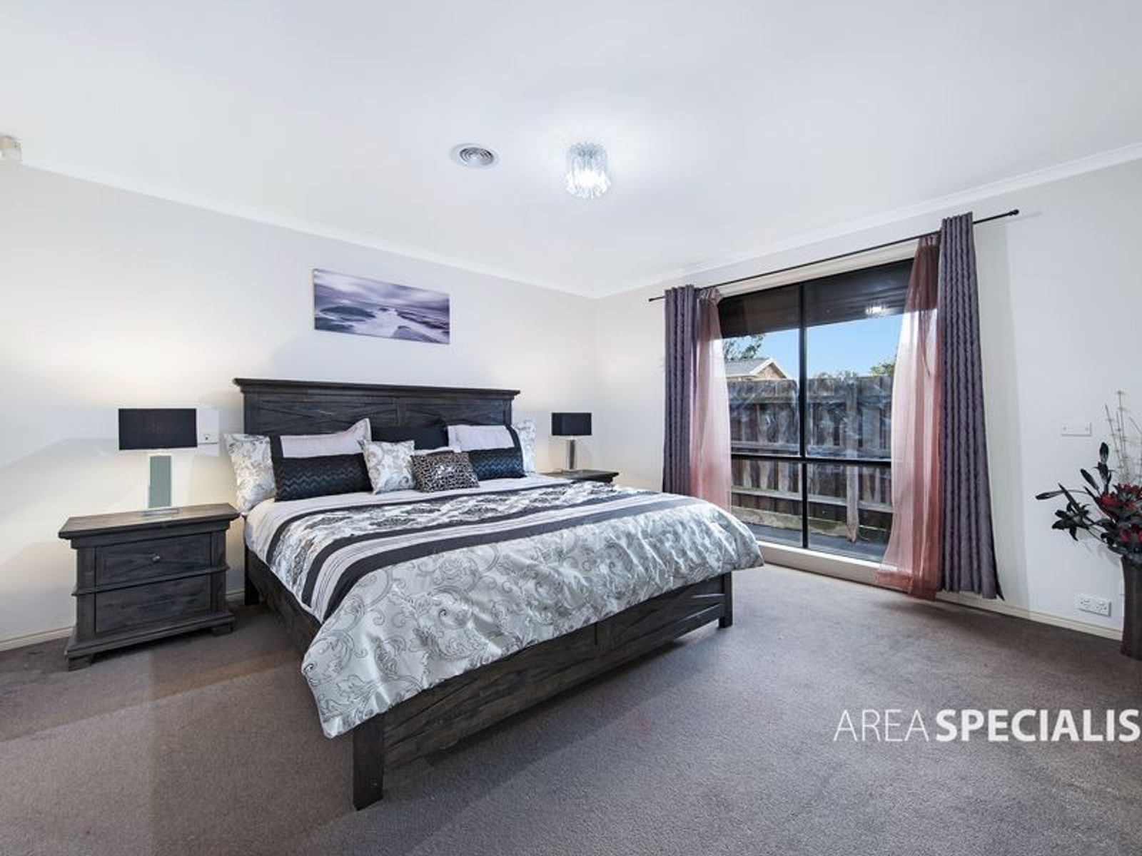 19 Strabane Way, Hampton Park, VIC 3976, Hampton Park - Thumbnail 5