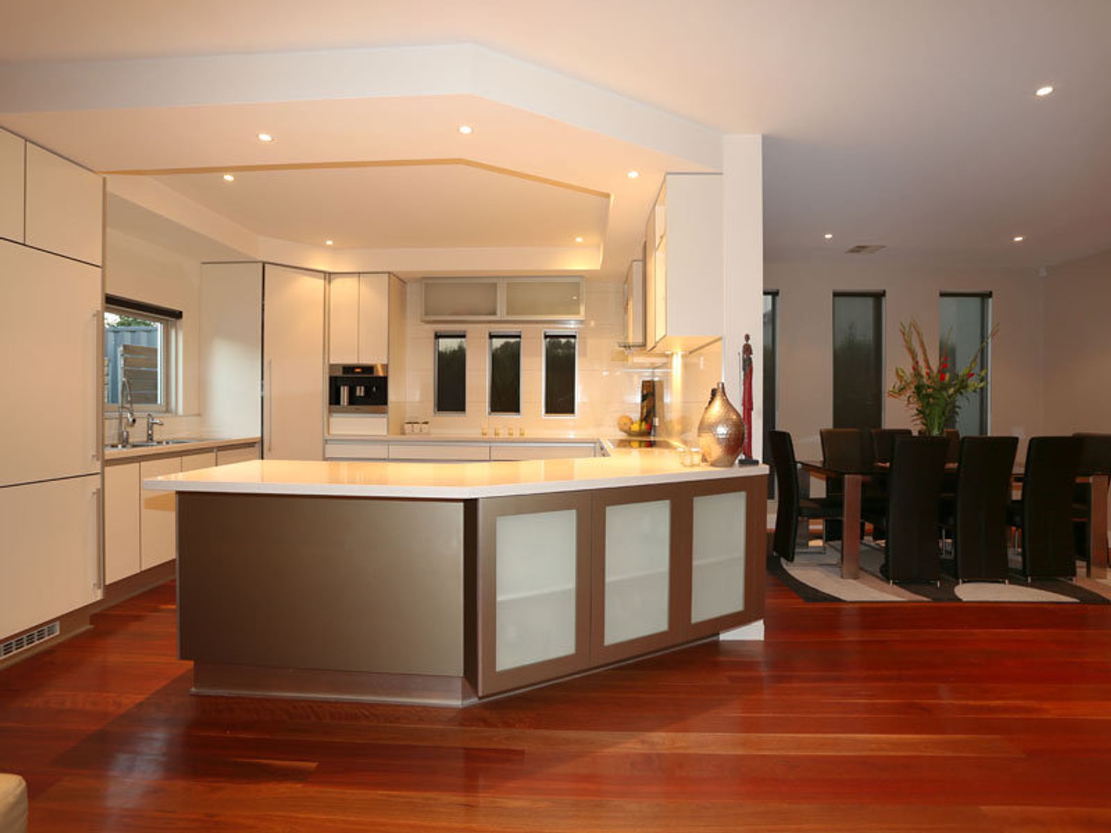 46 Sheldon Drive, Berwick, VIC 3806, Berwick - Thumbnail 3