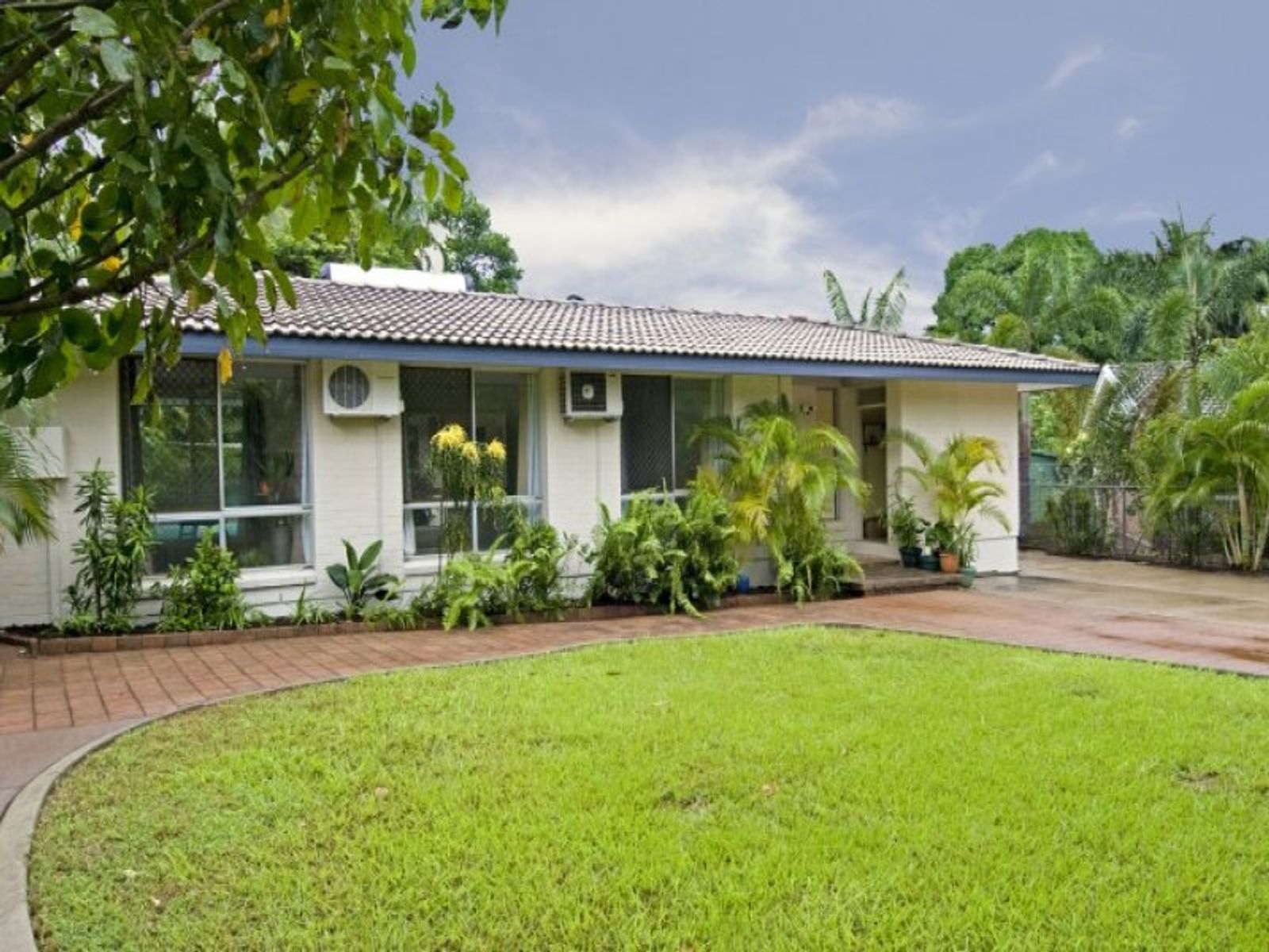 11 Dotterel Court, Leanyer NT 0812, Leanyer - Thumbnail 2